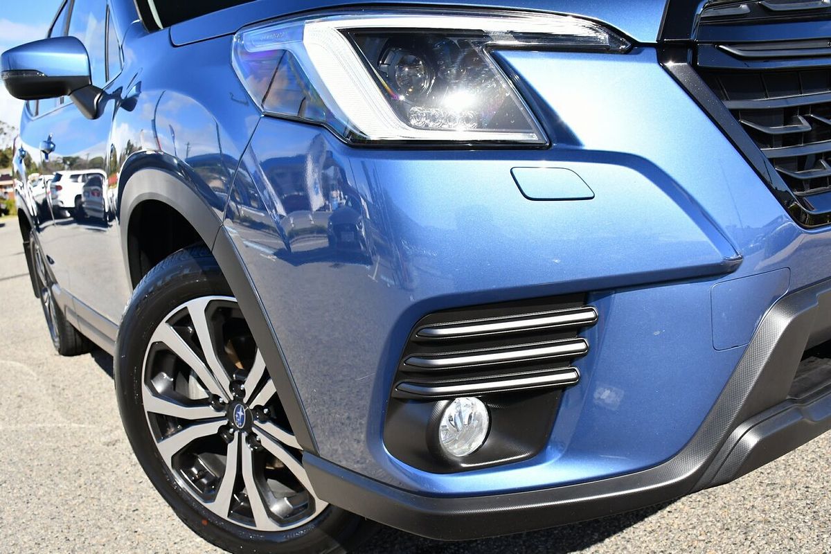 2023 Subaru Forester 2.5i Premium S5