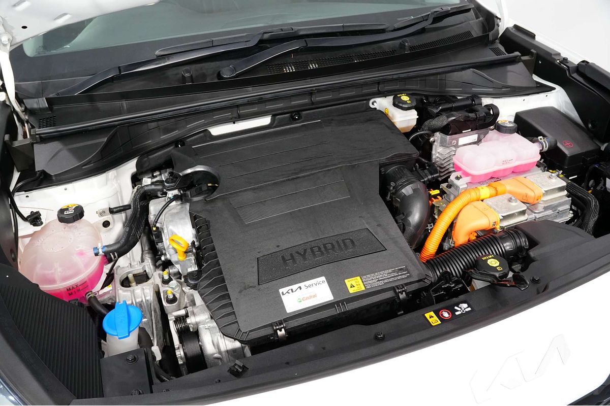 2021 Kia Niro Hybrid Sport DE