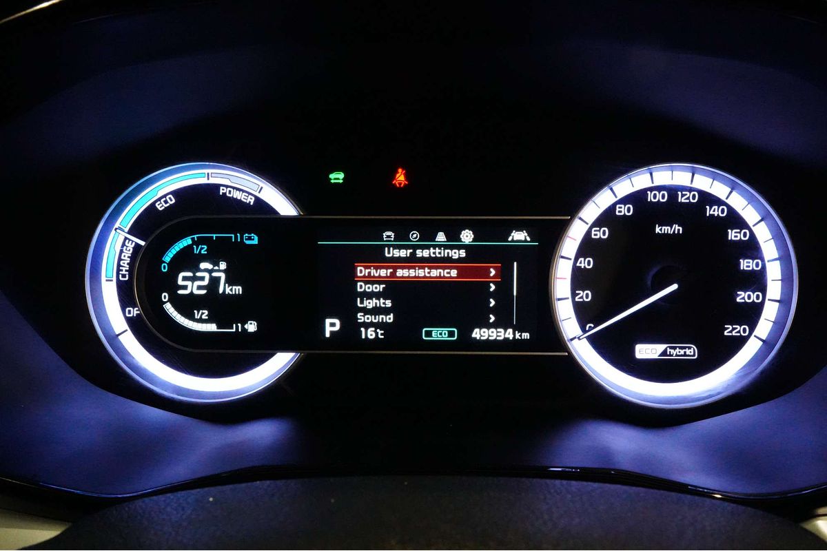 2021 Kia Niro Hybrid Sport DE