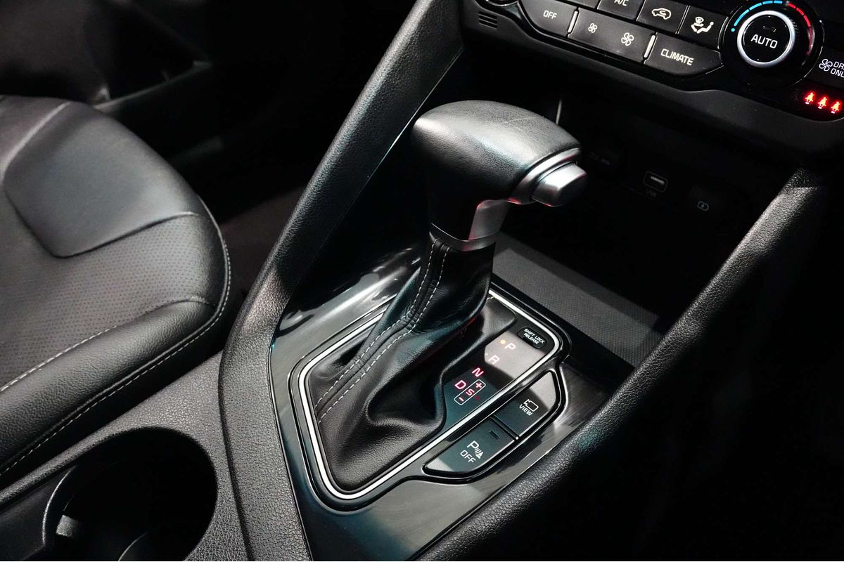 2021 Kia Niro Hybrid Sport DE