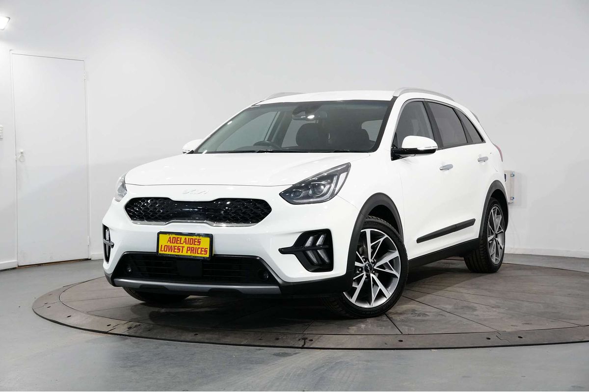 2022 Kia Niro Hybrid Sport DE