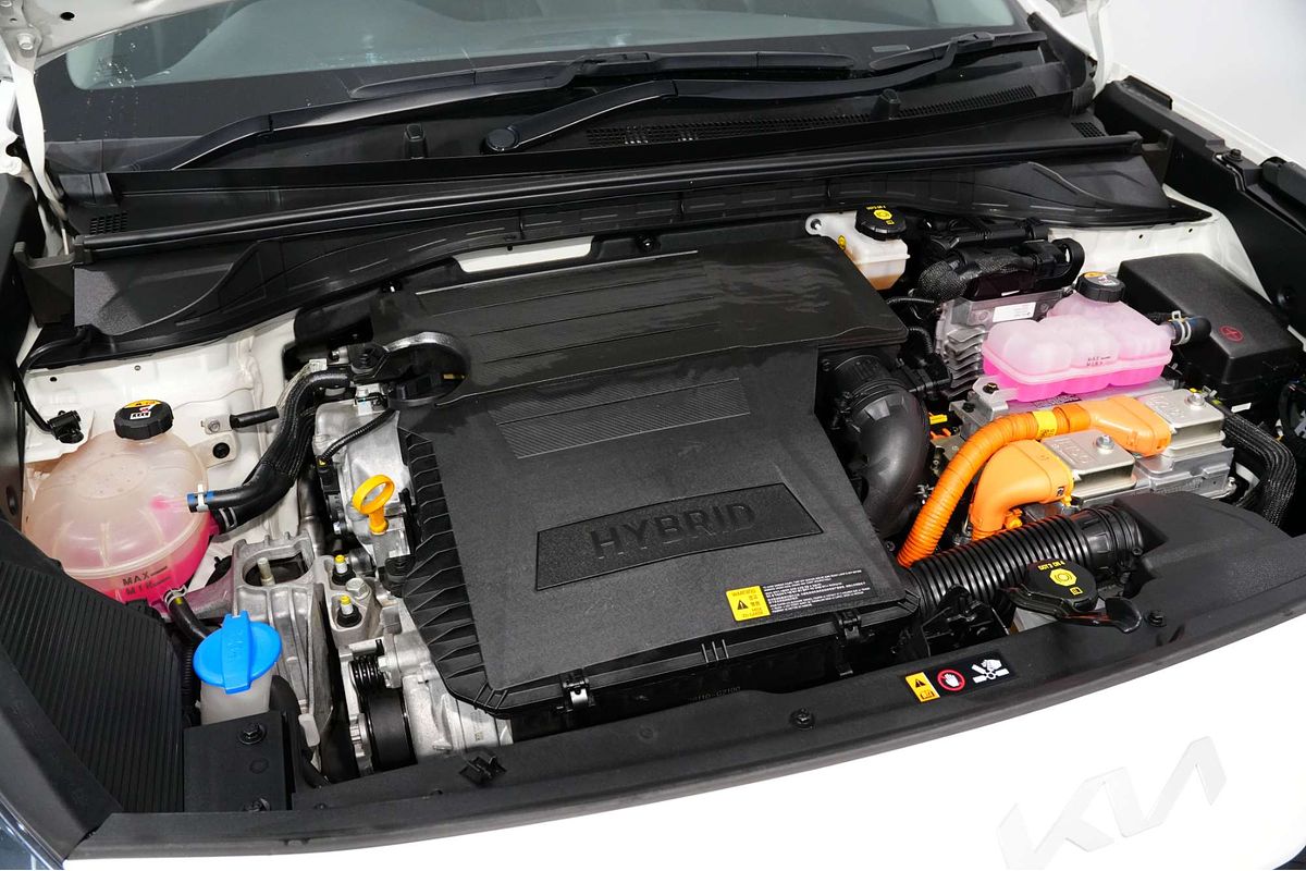 2022 Kia Niro Hybrid Sport DE