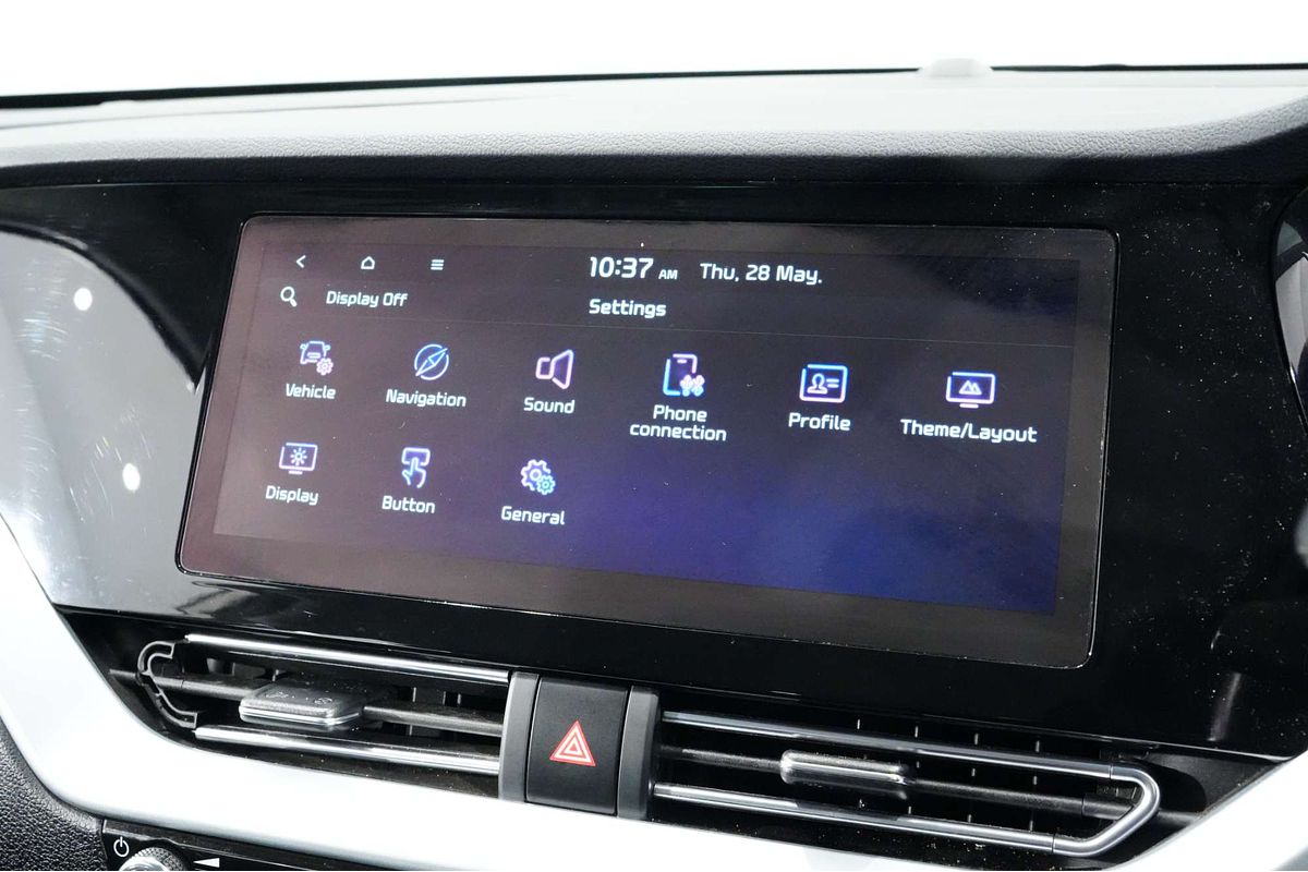 2022 Kia Niro Hybrid Sport DE