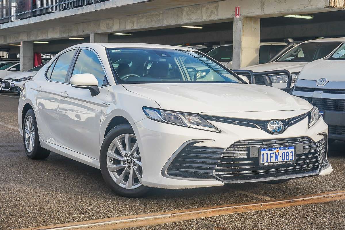2024 Toyota Camry Ascent AXVH70R