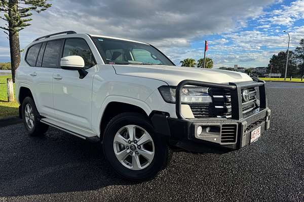 2023 Toyota Landcruiser GXL FJA300R
