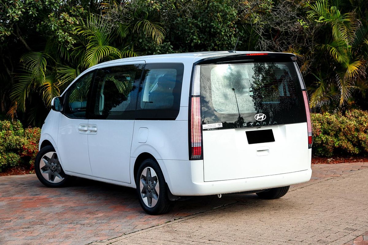 2024 Hyundai STARIA US4.V3