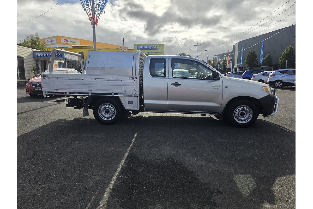 2005 Toyota Hilux RZN149R Rear Wheel Drive