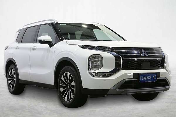 2025 Mitsubishi Outlander LS ZM