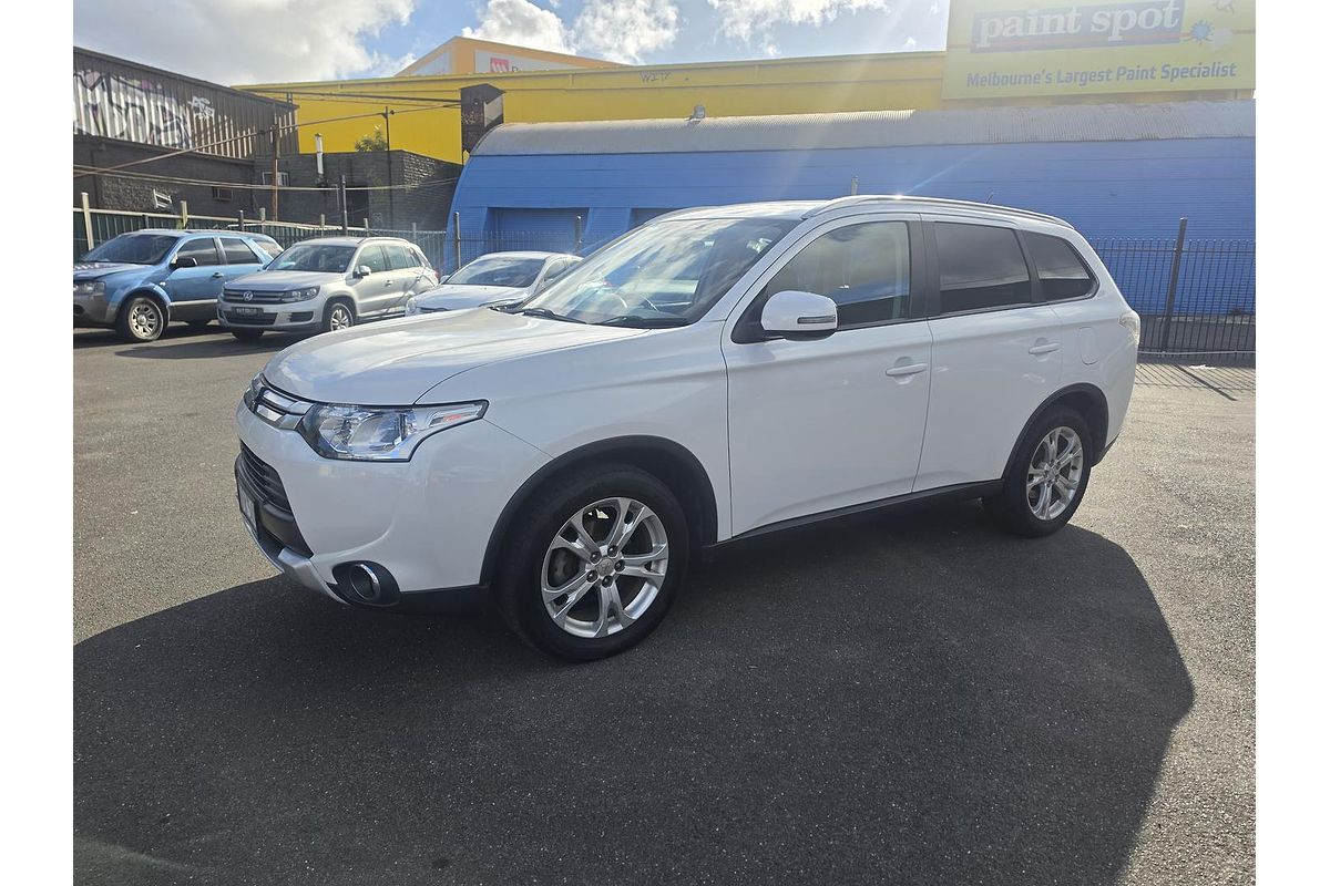 2015 Mitsubishi Outlander LS ZJ