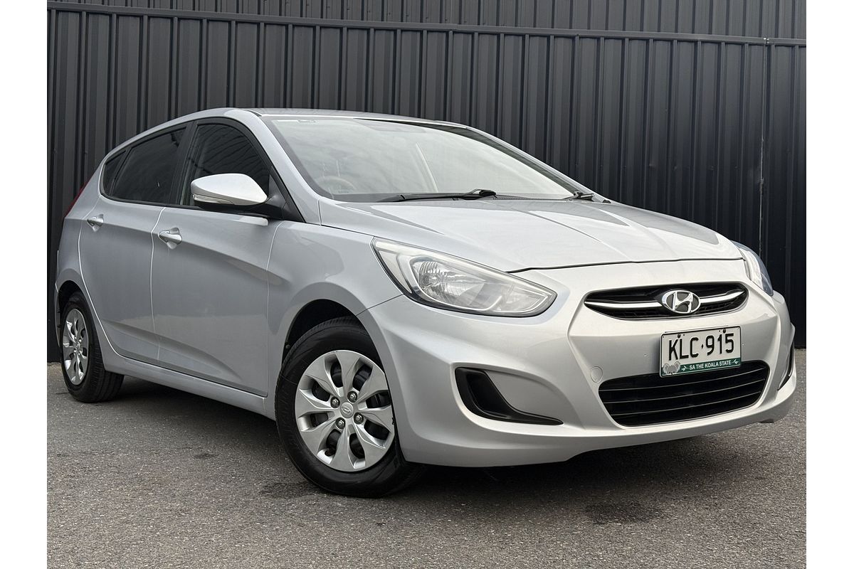 2016 Hyundai Accent Active RB3