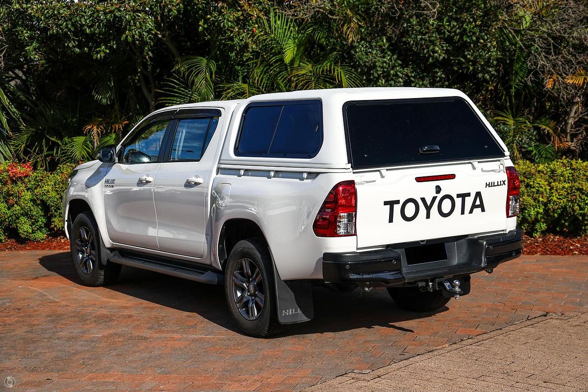 2025 Toyota Hilux SR 48V GUN126R 4X4
