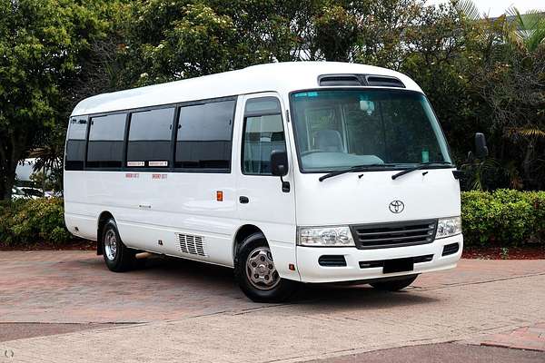 2013 Toyota Coaster Deluxe XZB50R