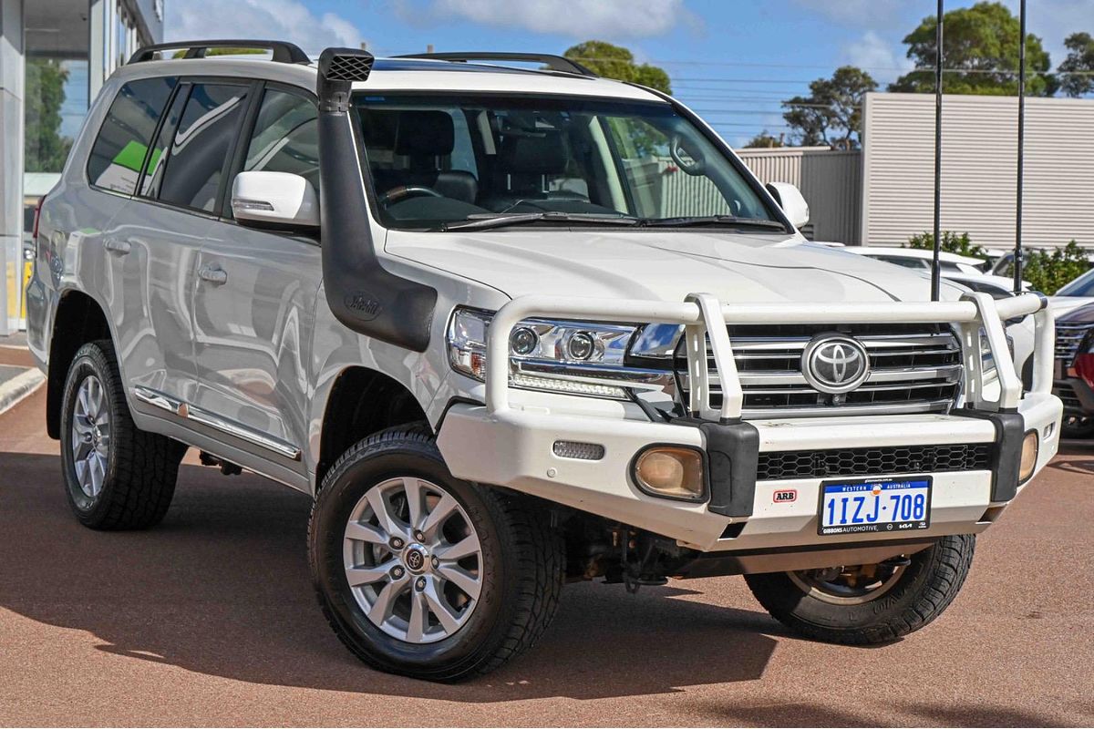 2019 Toyota Landcruiser Sahara VDJ200R
