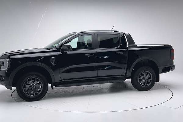2025 Ford Ranger Wildtrak 4X4 2.0L thumb-3