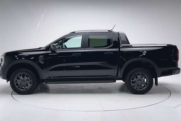 2025 Ford Ranger Wildtrak 4X4 2.0L thumb-4