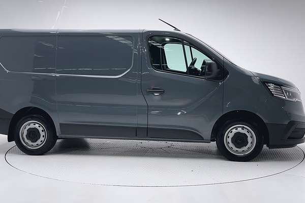 2022 Renault Trafic Pro X82 SWB Low Roof thumb-8