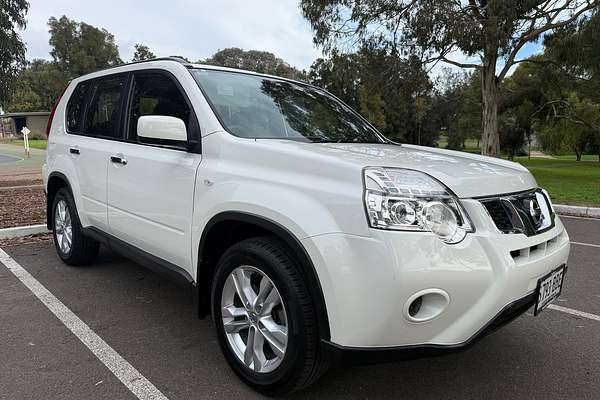 2013 Nissan X-TRAIL ST T31