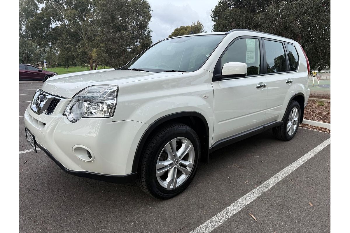 2013 Nissan X-TRAIL ST T31