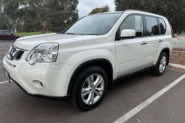 2013 Nissan X-TRAIL ST T31 thumb-2