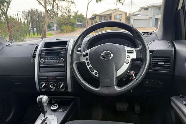 2013 Nissan X-TRAIL ST T31 thumb-9