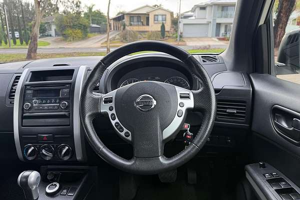 2013 Nissan X-TRAIL ST T31 thumb-10