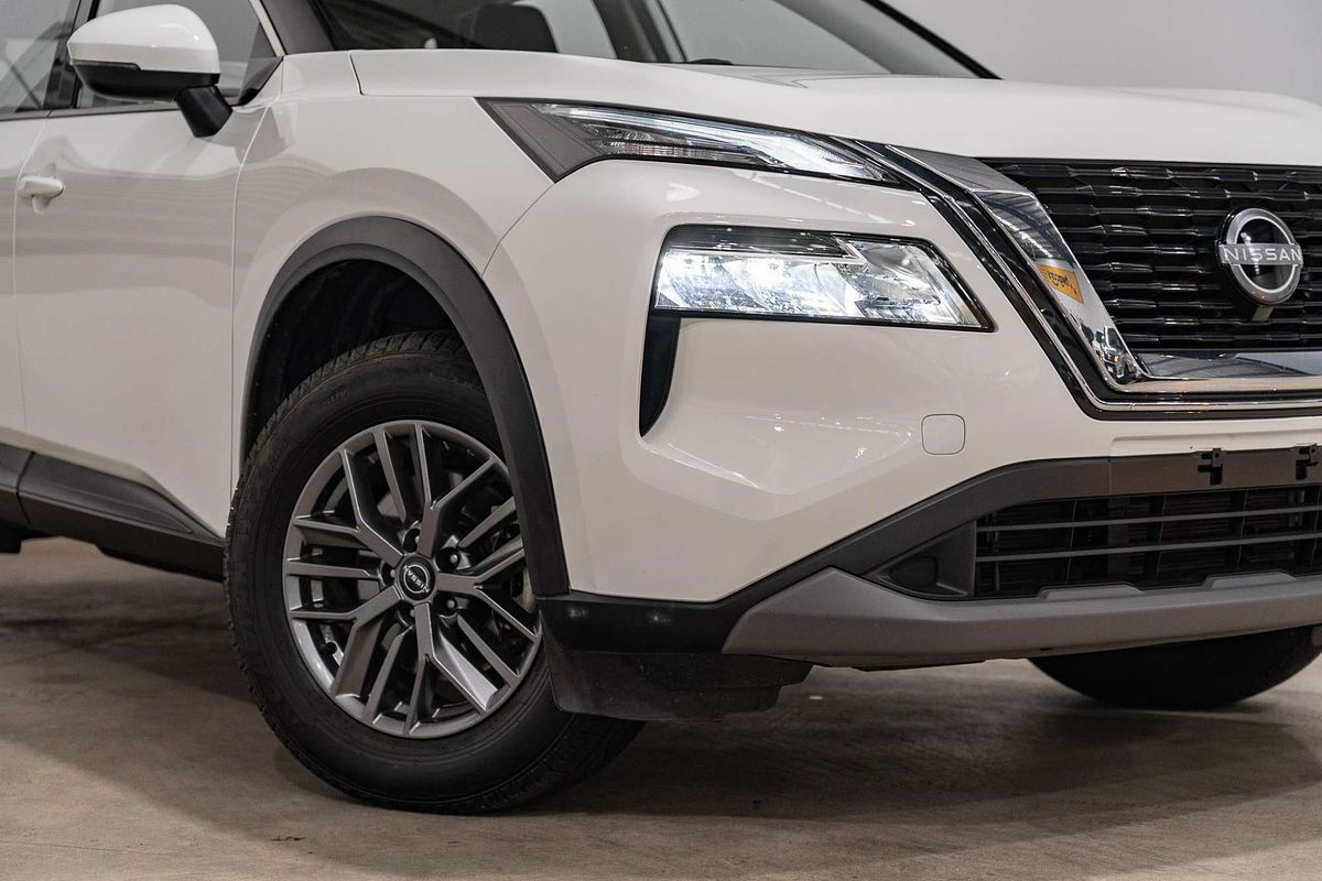 2023 Nissan X-TRAIL ST T33