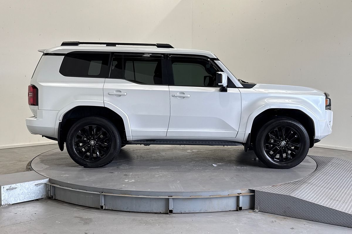 2024 Toyota Landcruiser Prado Kakadu GDJ251R