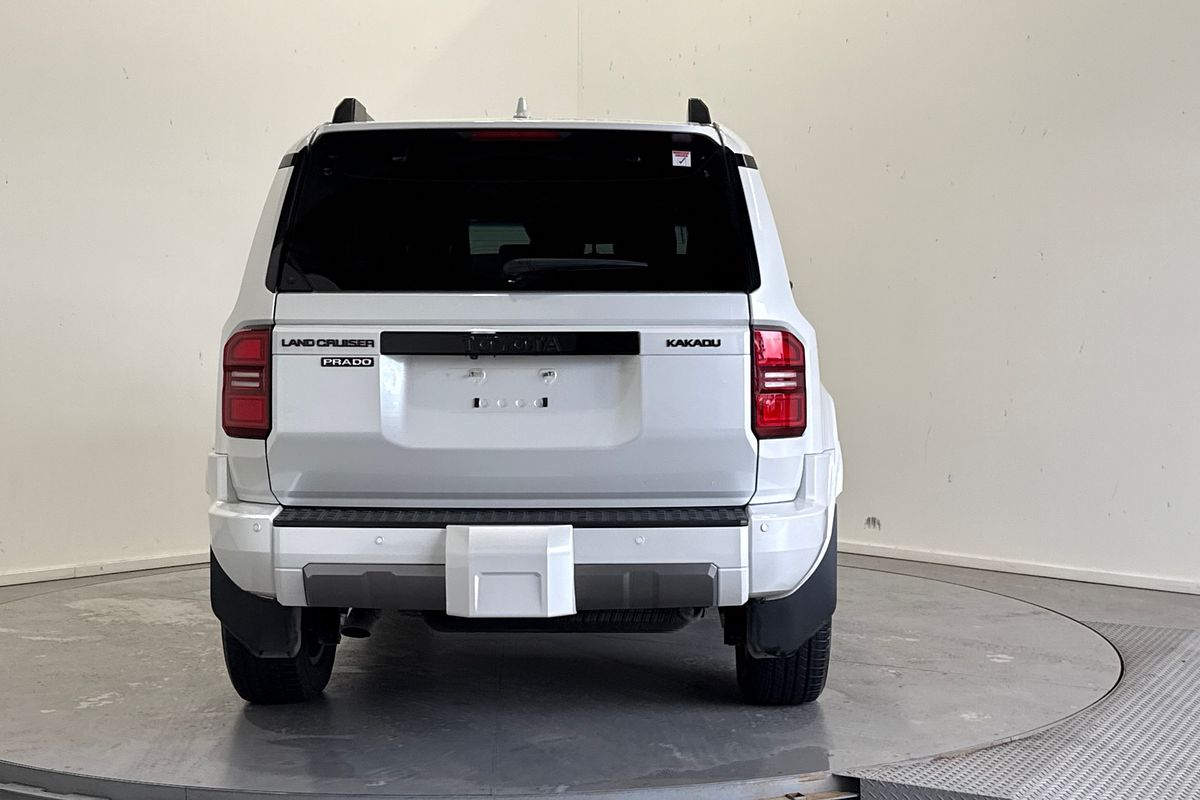 2024 Toyota Landcruiser Prado Kakadu GDJ251R