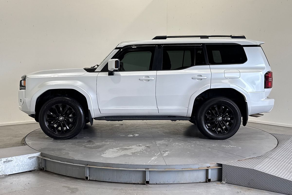 2024 Toyota Landcruiser Prado Kakadu GDJ251R