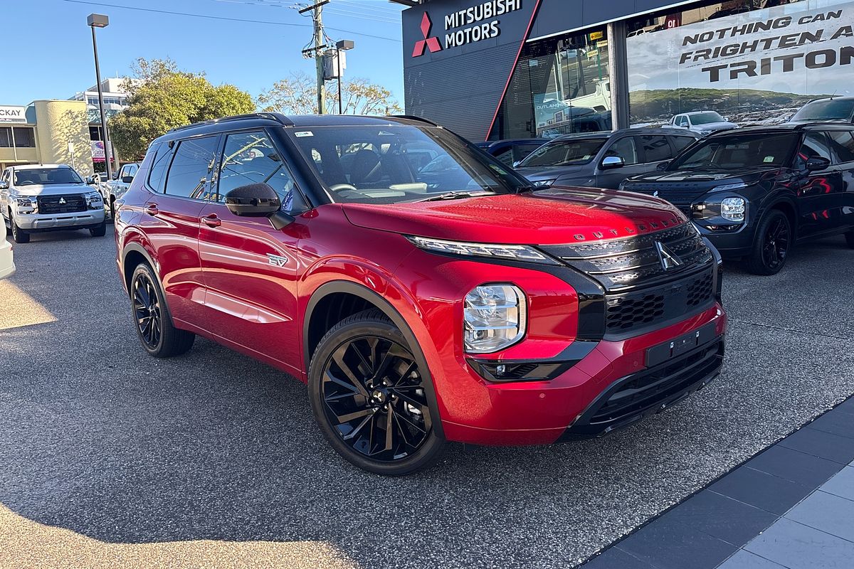 2024 Mitsubishi Outlander PHEV GSR ZM