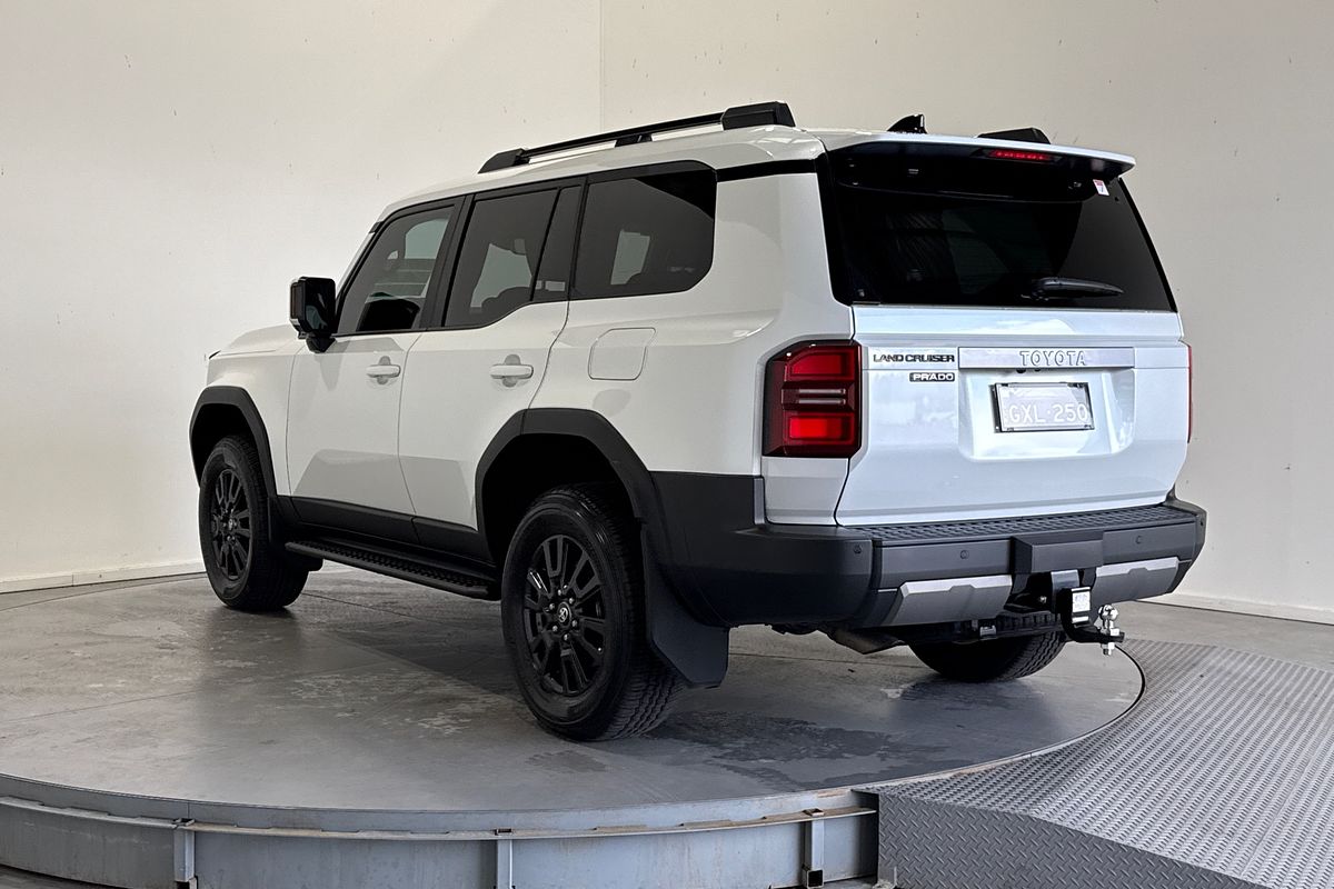 2025 Toyota Landcruiser Prado GXL GDJ251R
