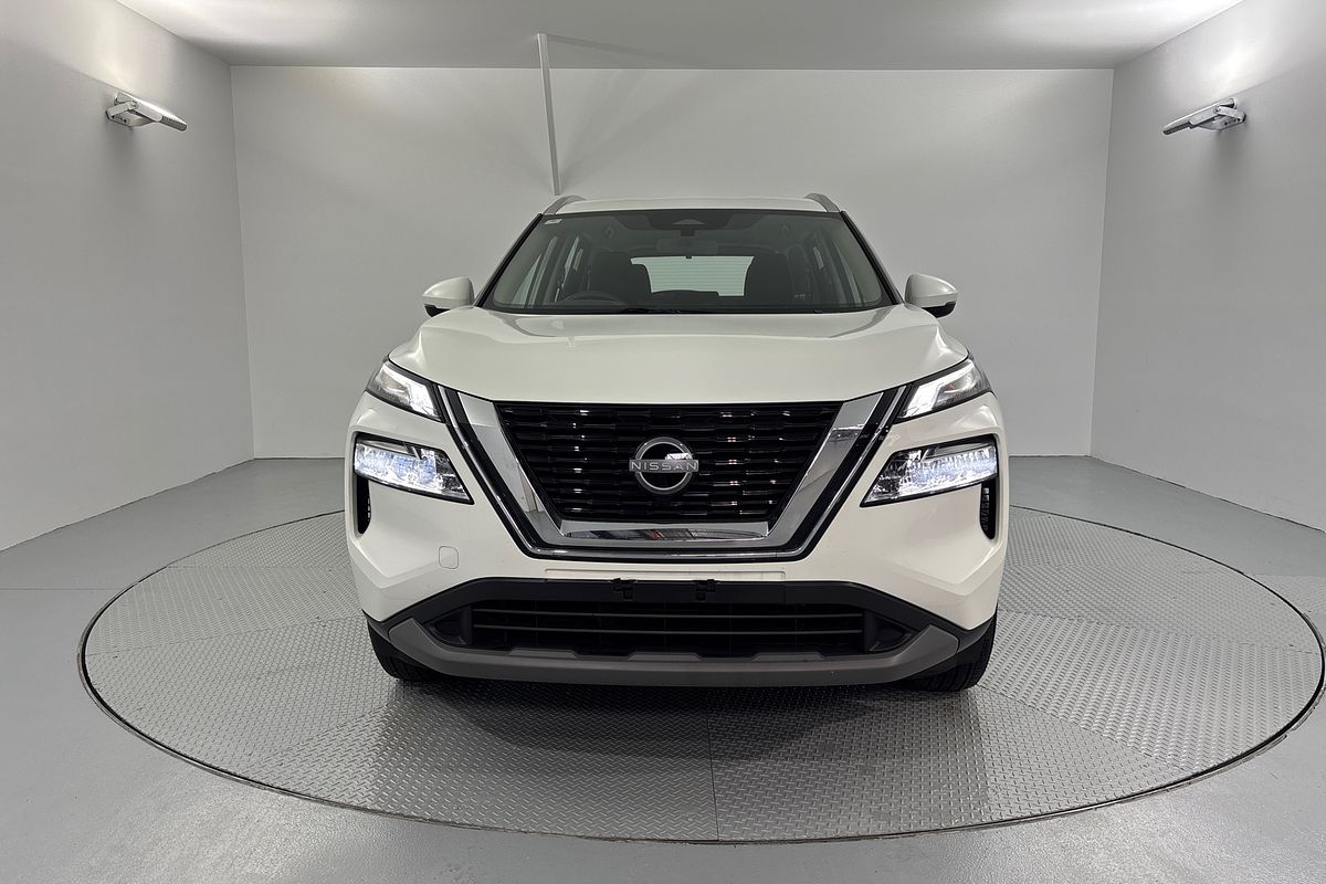 2025 Nissan X-TRAIL ST T33