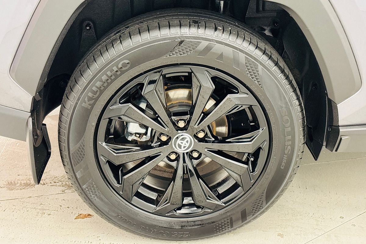 RAV4 Hybrid Cruiser-AWD 2.5L Auto CVT 5 Door Wagon