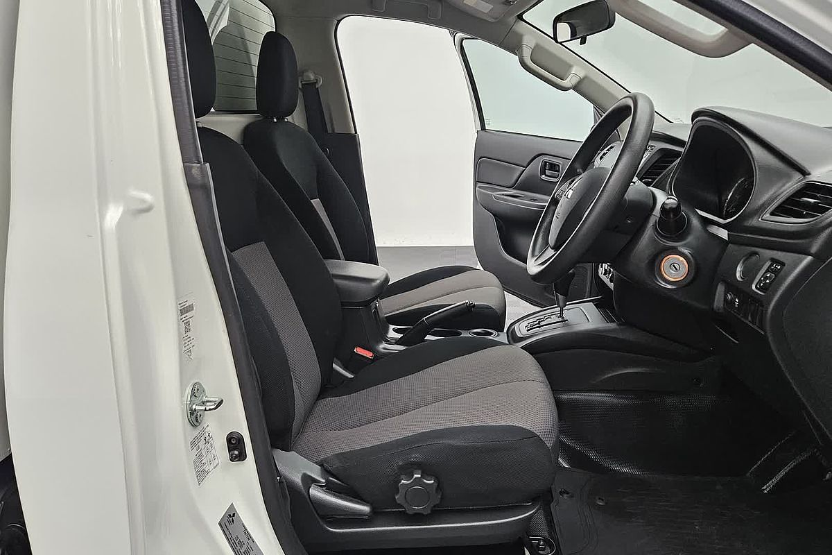 2020 Mitsubishi Triton GLX MR Rear Wheel Drive