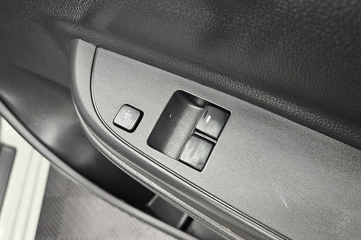 2020 Mitsubishi Triton GLX MR Rear Wheel Drive
