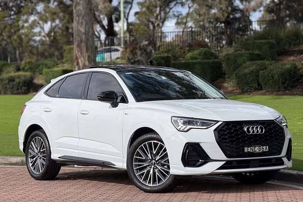 2021 Audi Q3 35 TFSI S line F3