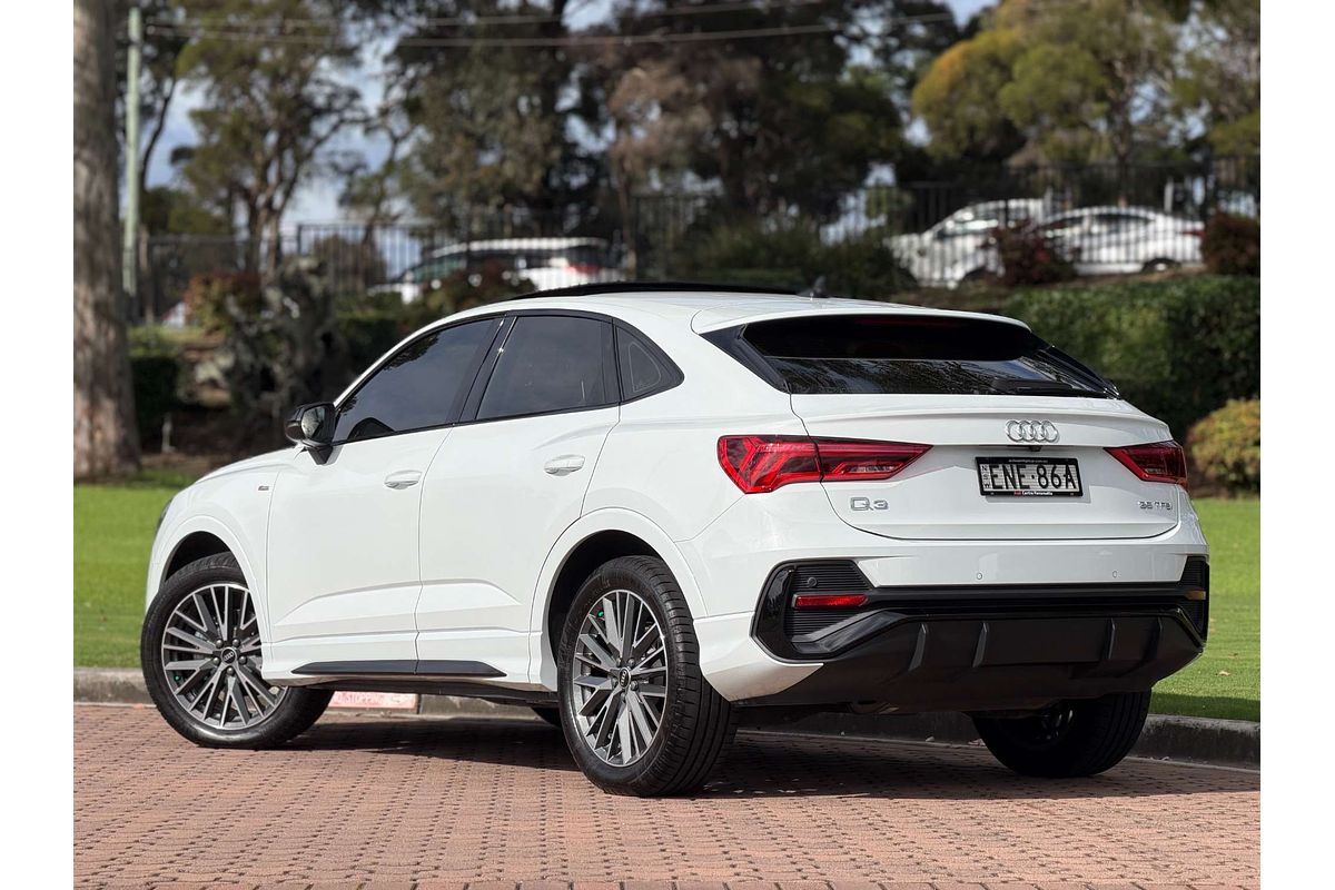 2021 Audi Q3 35 TFSI S line F3
