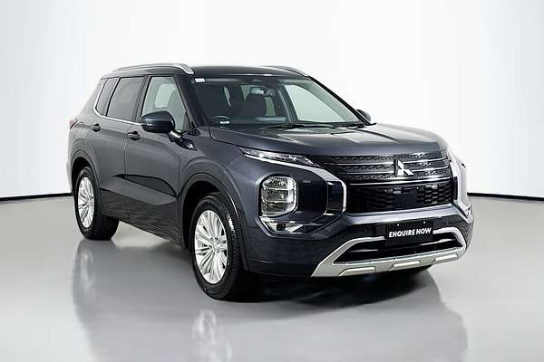 2024 Mitsubishi Outlander LS ZM