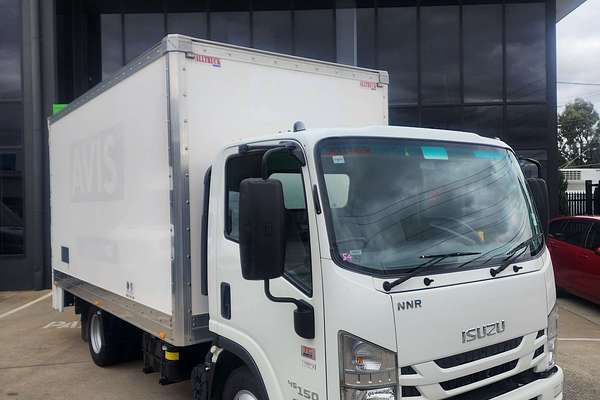 2021 Isuzu N Series NNR 45-150 MWB