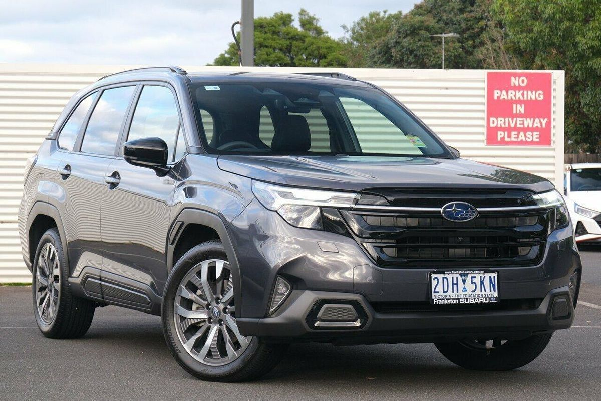 2026 Subaru Forester Hybrid Touring S6