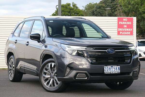 2026 Subaru Forester Hybrid Touring S6