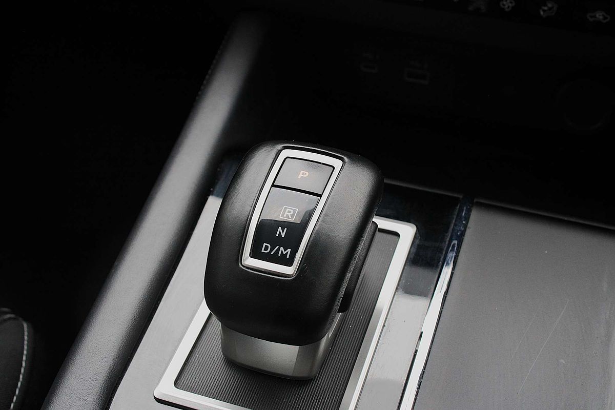 2024 Mitsubishi Outlander LS ZM