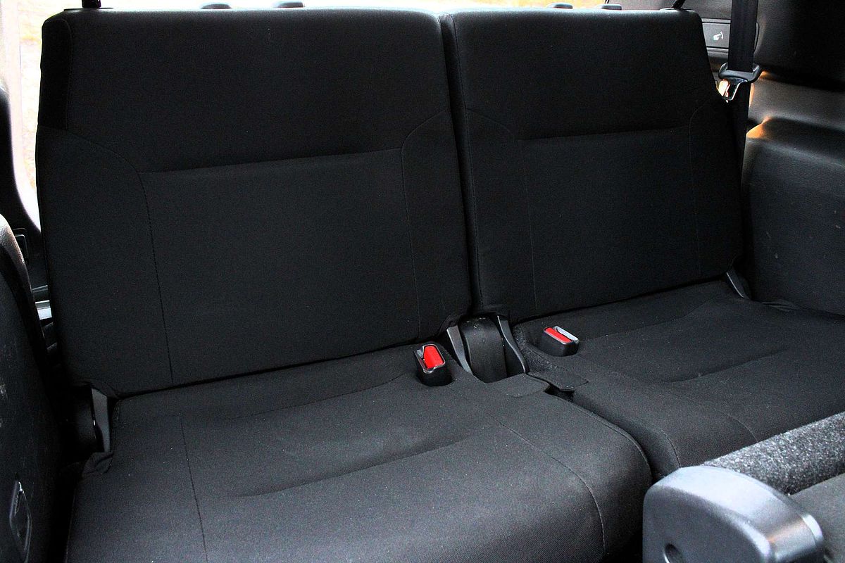 2024 Mitsubishi Outlander LS ZM