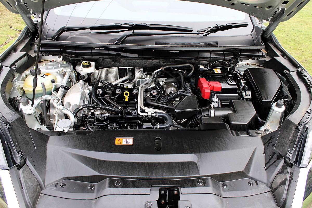 2024 Mitsubishi Outlander LS ZM
