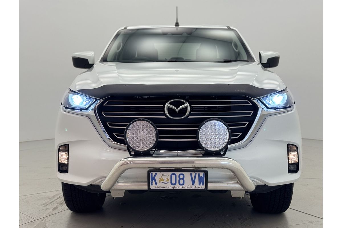 Mazda  D 6AUTO 3.0L DUAL CAB PICKUP XTR 4X4