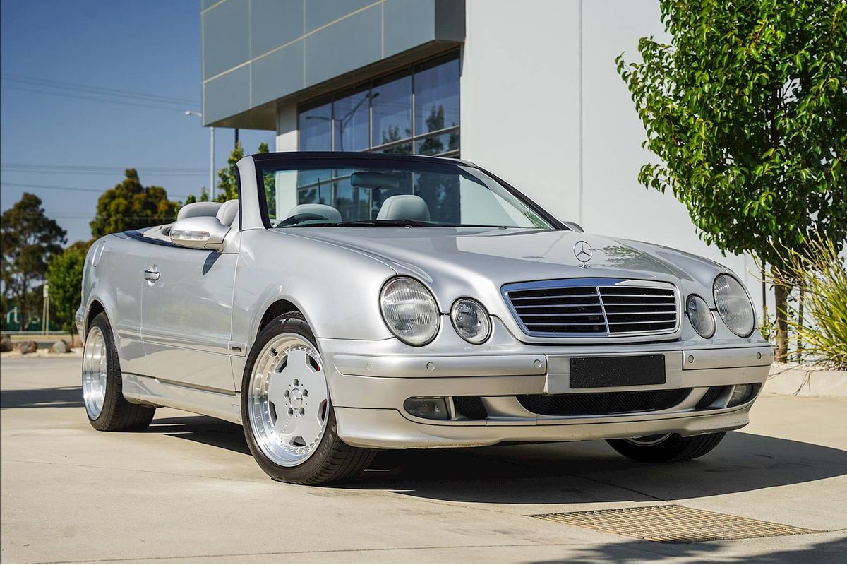 2000 Mercedes-Benz CLK-Class CLK320 Elegance A208