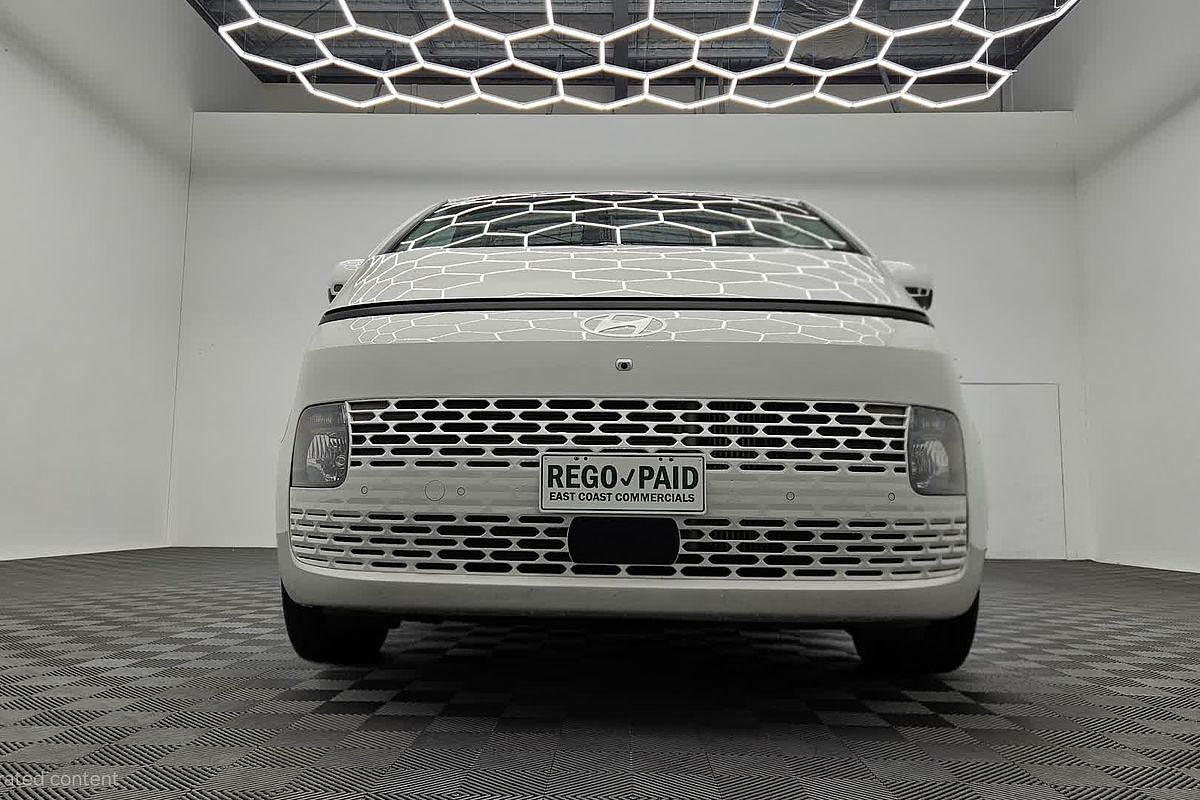 2025 Hyundai STARIA LOAD US4.V3