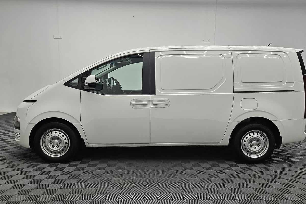 2025 Hyundai STARIA LOAD US4.V3