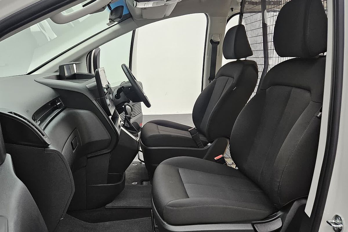 2025 Hyundai STARIA LOAD US4.V3