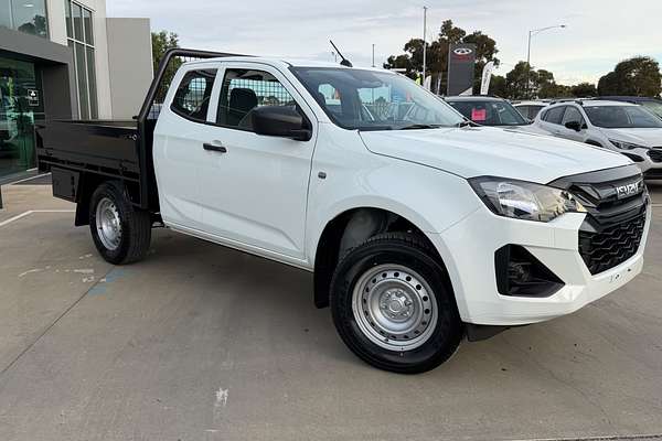 2026 Isuzu D-MAX SX